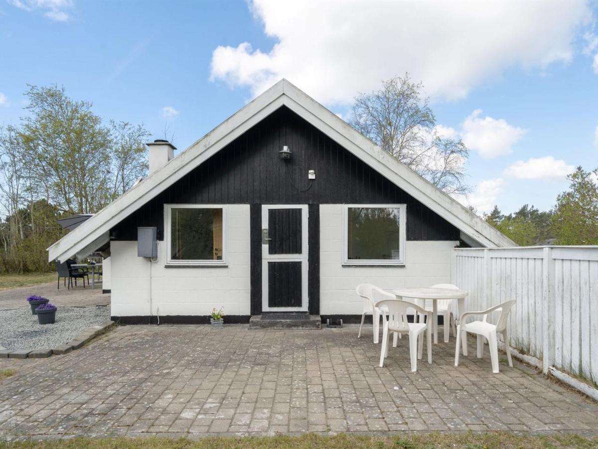 Holiday Home Arnfin - 160M From The Sea In Lolland- Falster And Mon By Interhome Rodby Luaran gambar