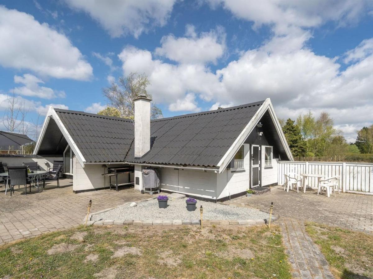 Holiday Home Arnfin - 160M From The Sea In Lolland- Falster And Mon By Interhome Rodby Luaran gambar
